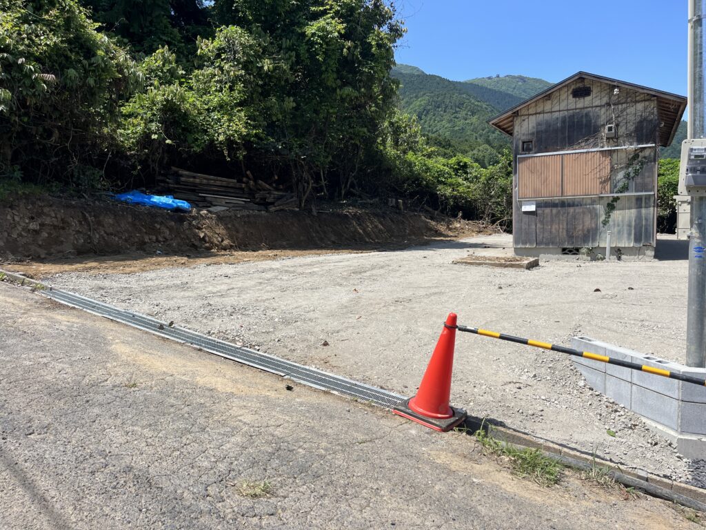 株式会社A　擁壁造成工事